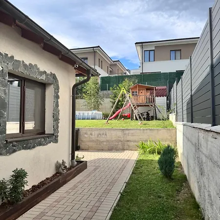 Panoramic View Hilltop House *